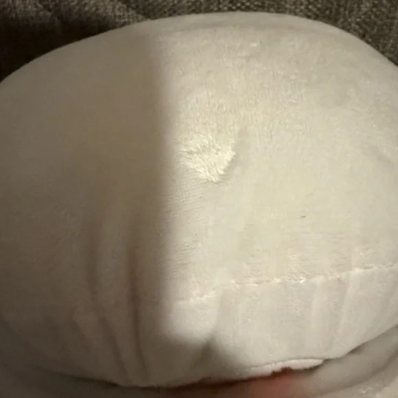 Nintendo Super Mario Red Plush - Picture 4 of 4